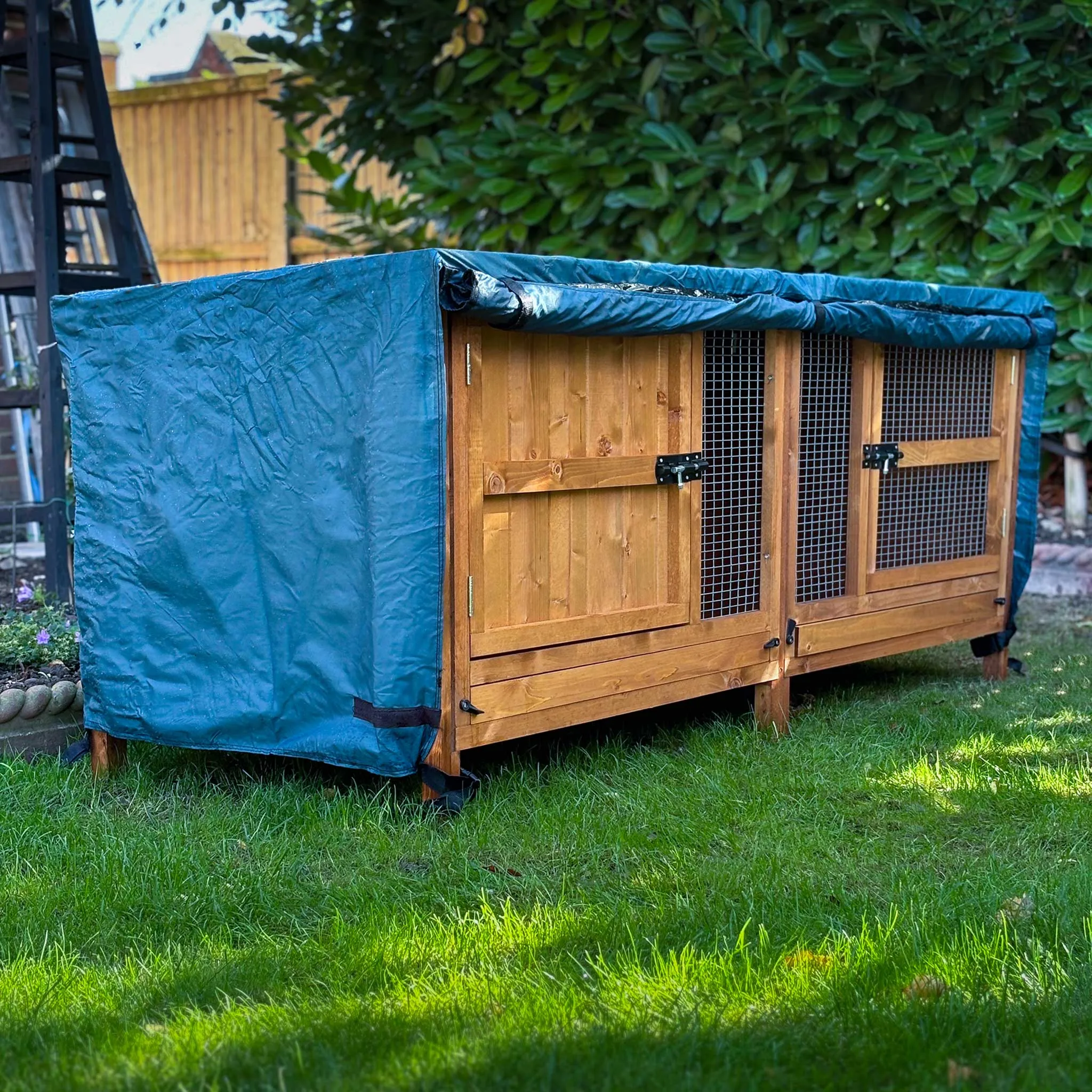 4ft Chartwell Single Guinea Pig Hutch Cover | Protect Your Hutch From The Weather With Day Dry™ Rain Covers