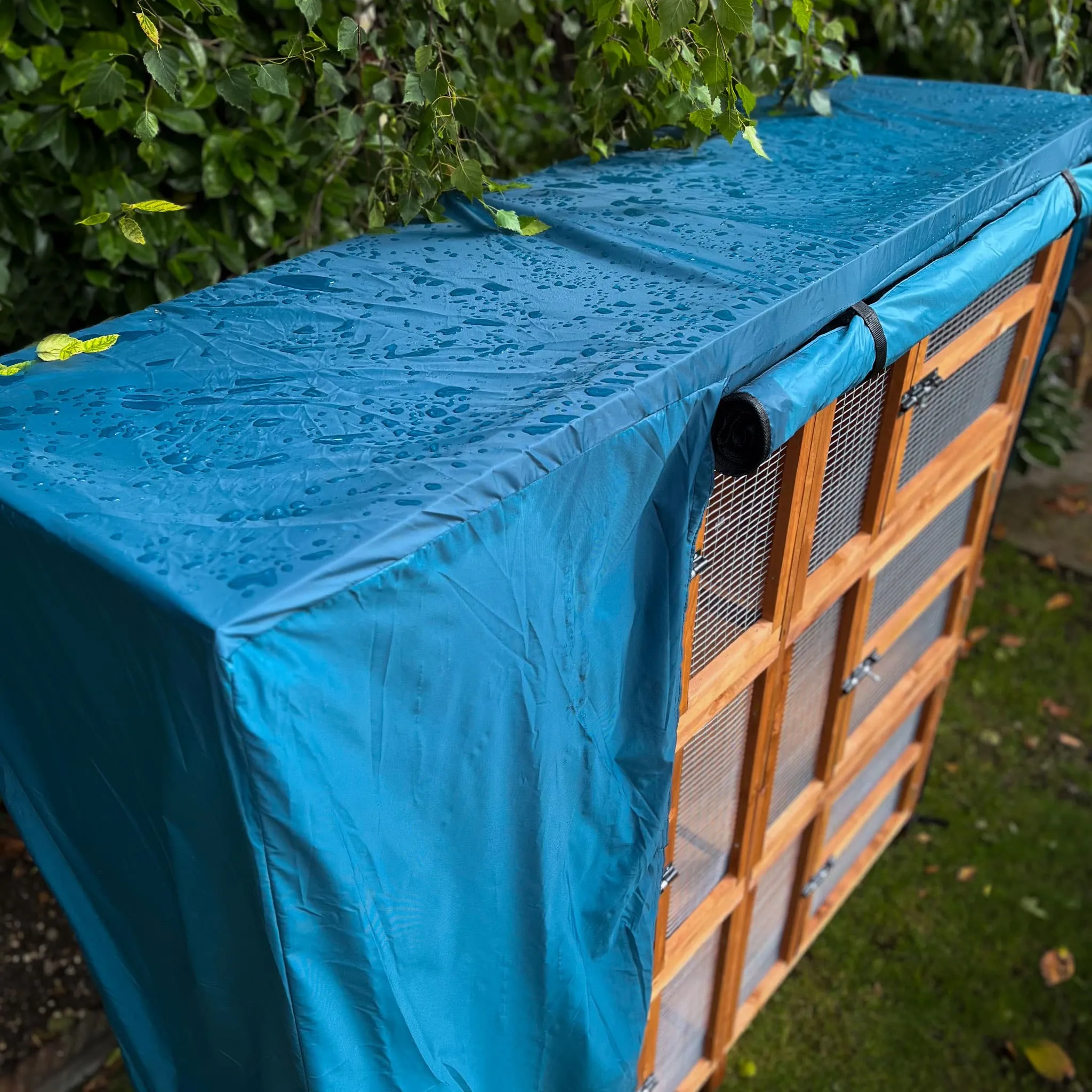 5ft Chartwell Triple Rabbit Hutch Cover | Protect Your Hutch From The Weather With Day Dry™ Rain Covers