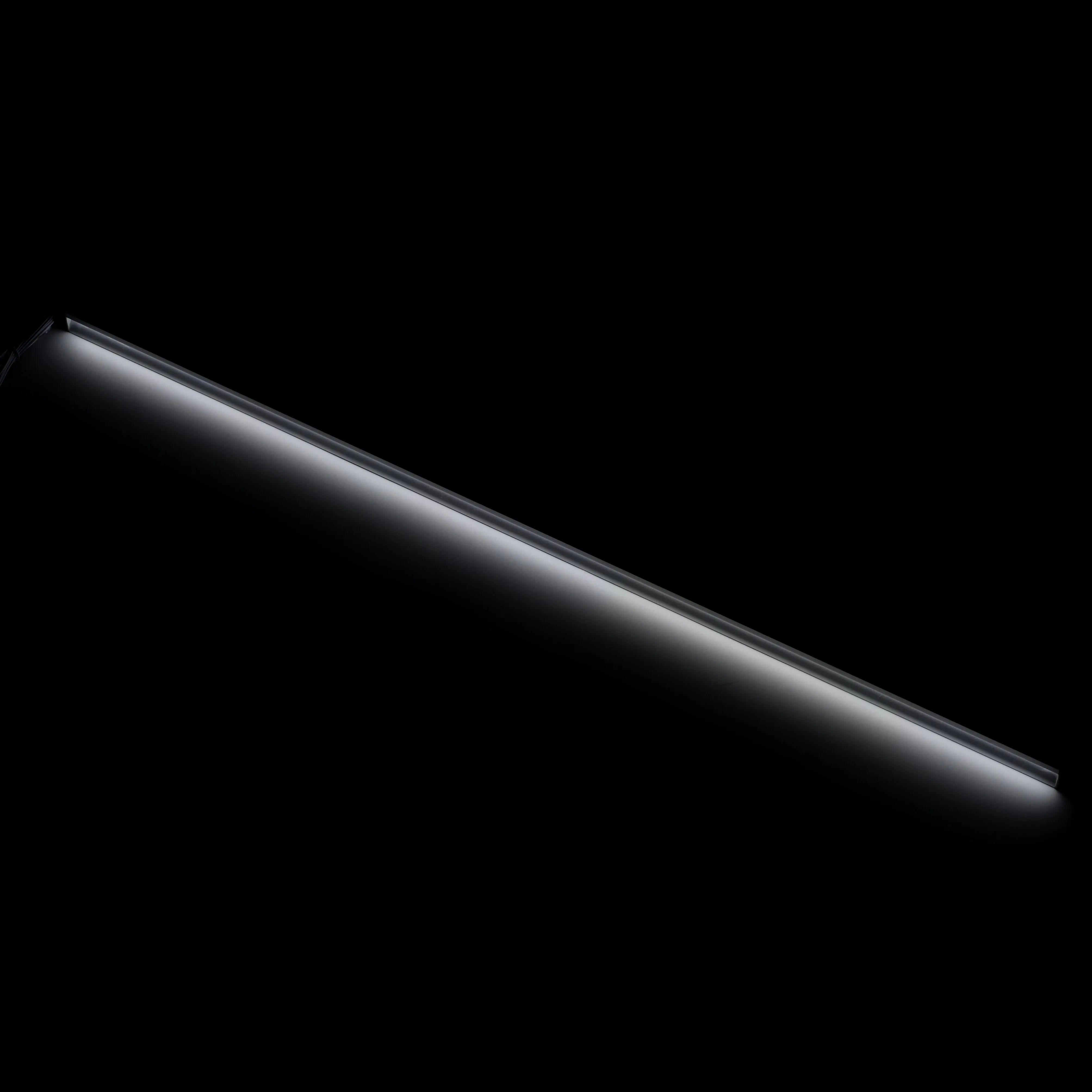 High CRI Linear LED Light Bar Fixture - 12V DC