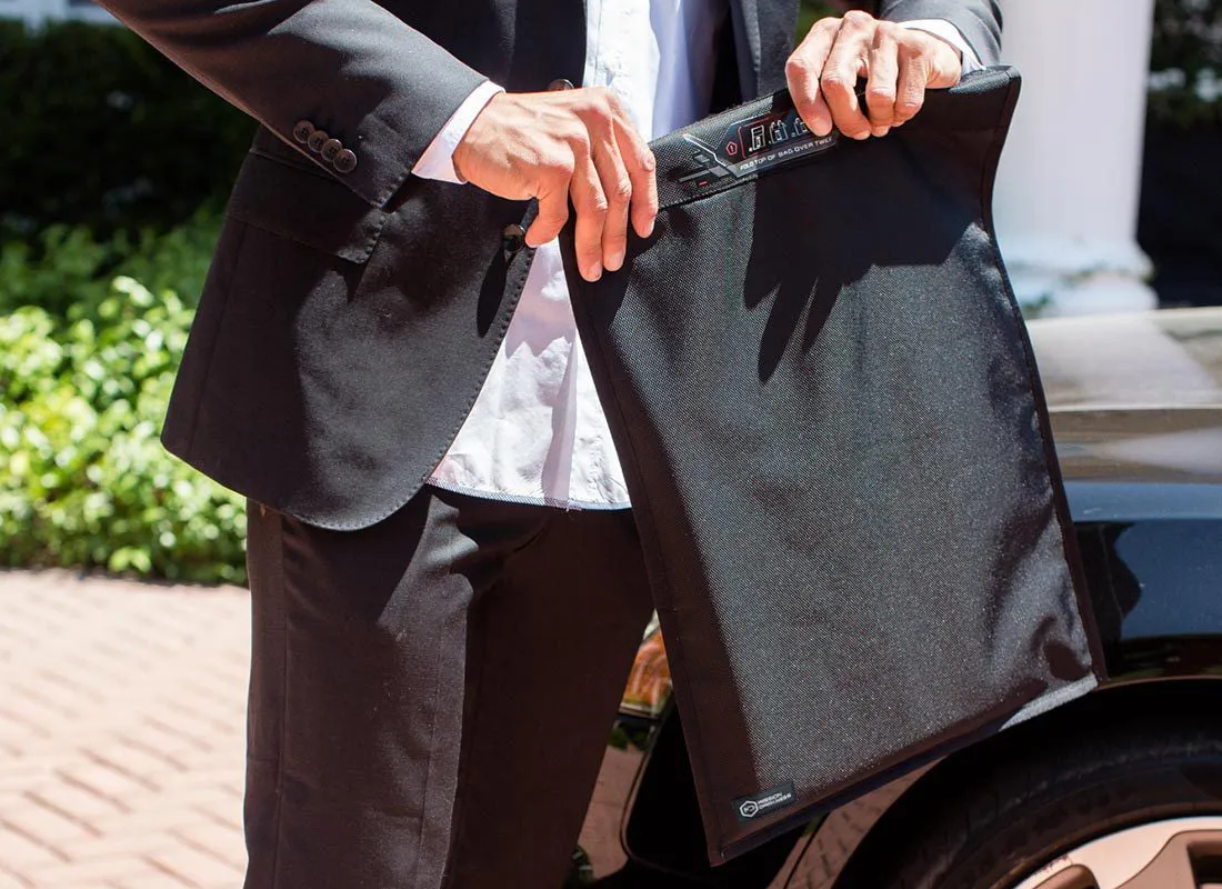 Mission Darkness™ Non-Window Faraday Bag for Laptops