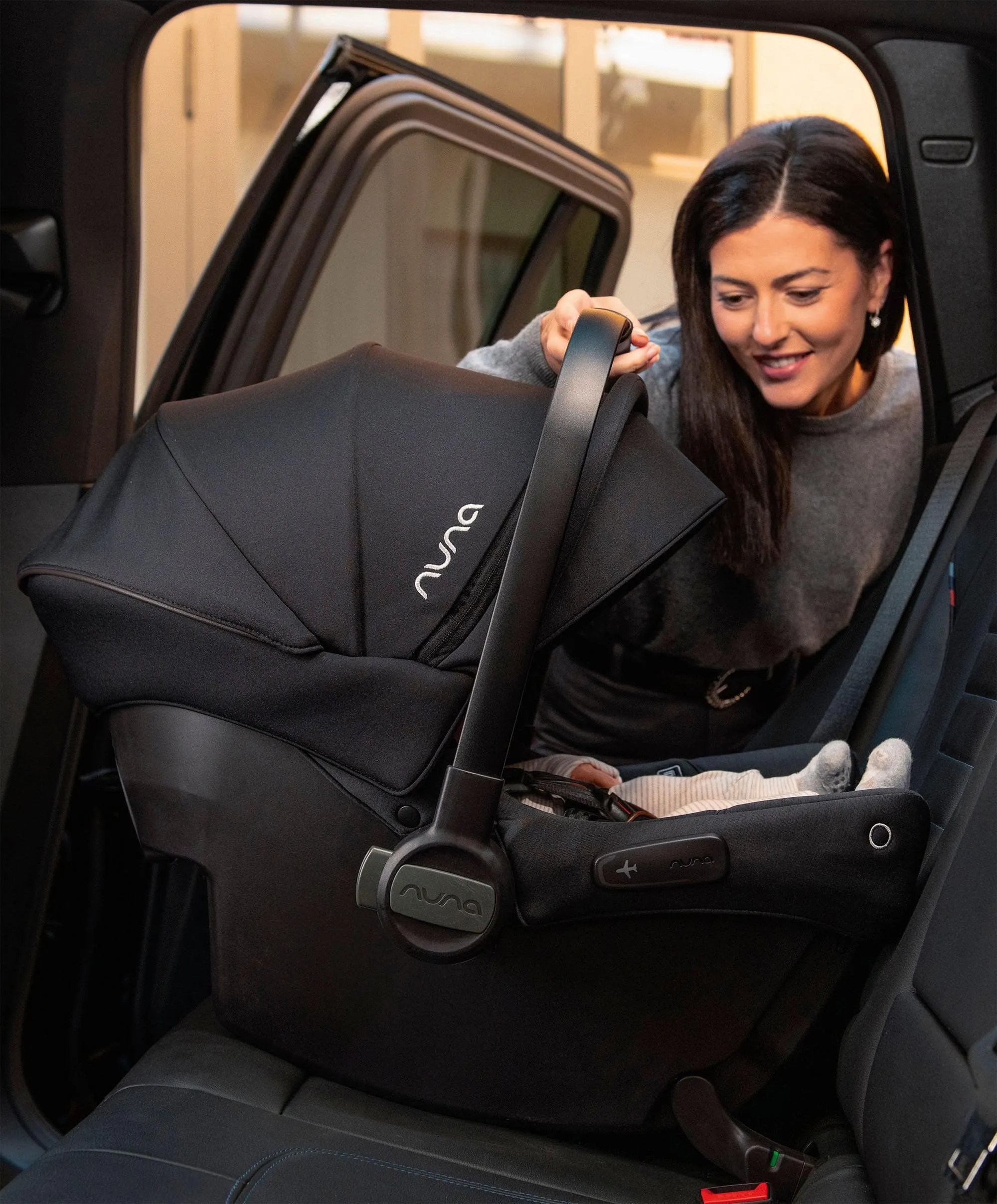 Nuna MIXX Next Urbn Bundle with PIPA urbn Car Seat – Cedar