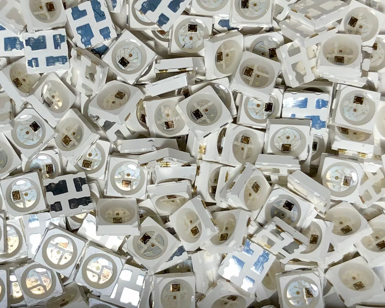 SK6812MINI
