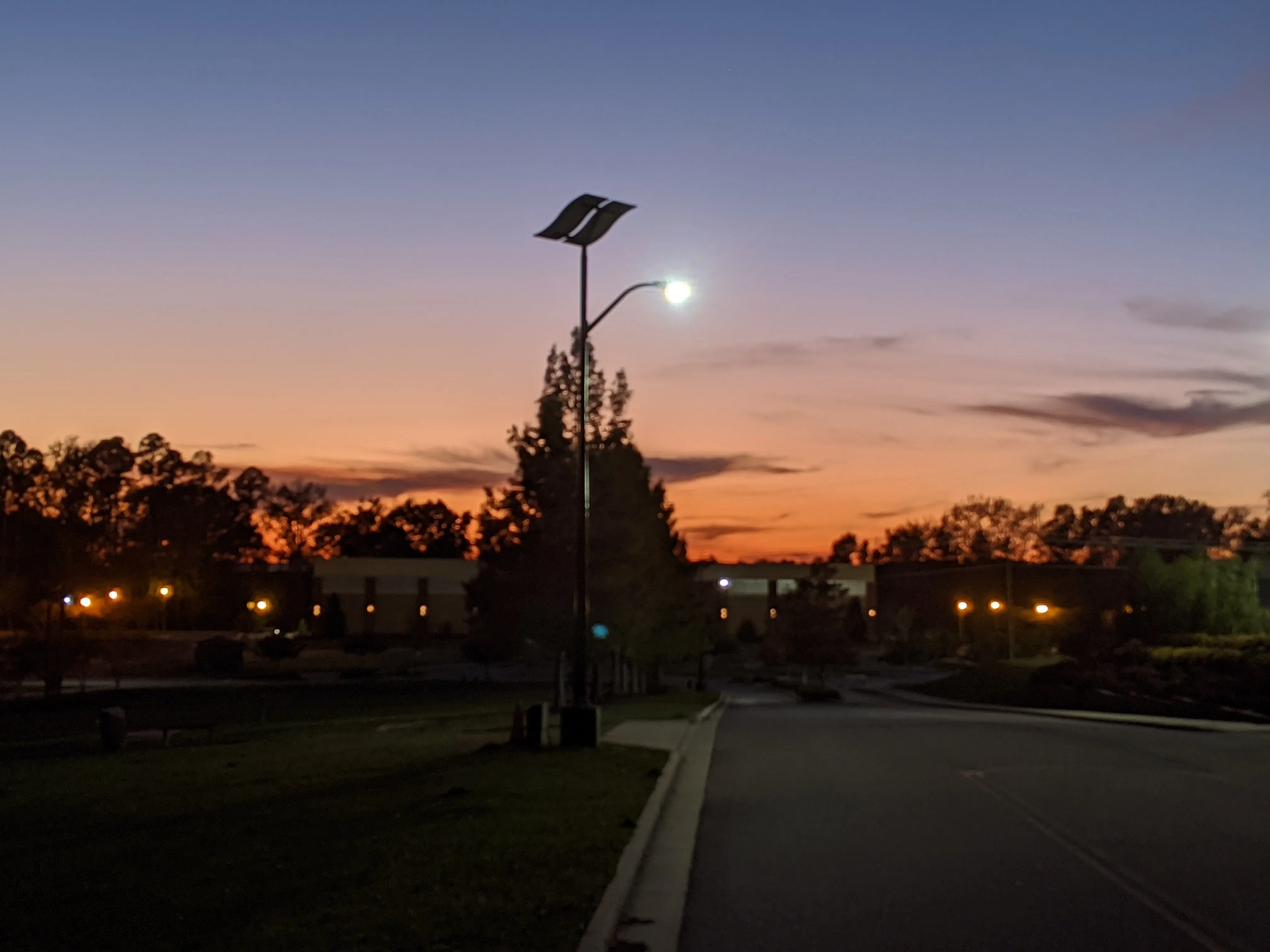 ST-Series Solar Street Lights