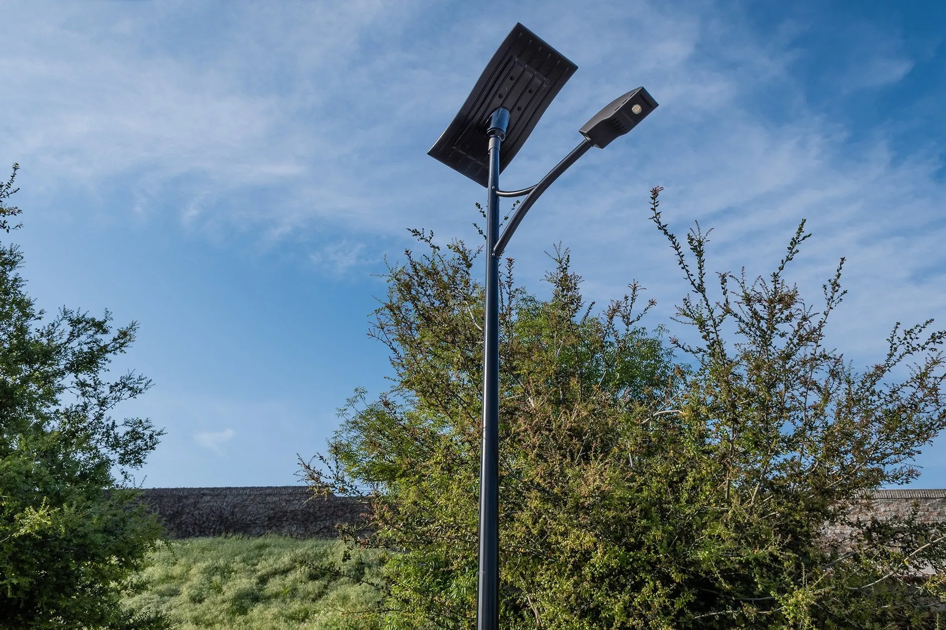 ST-Series Solar Street Lights