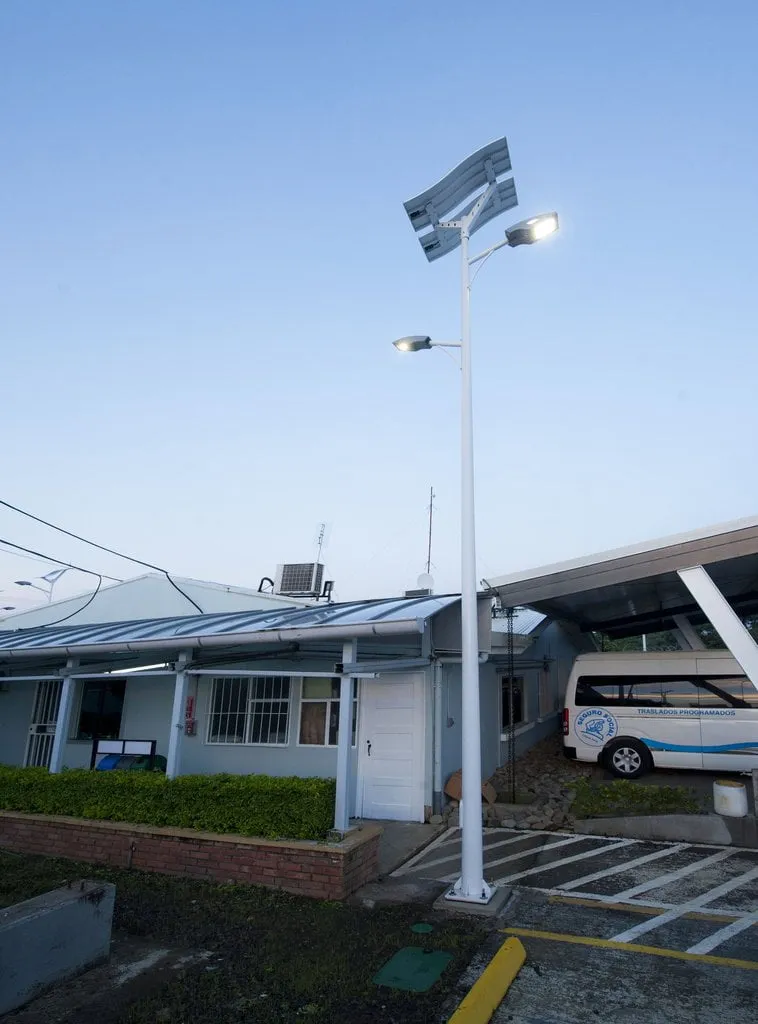 ST-Series Solar Street Lights
