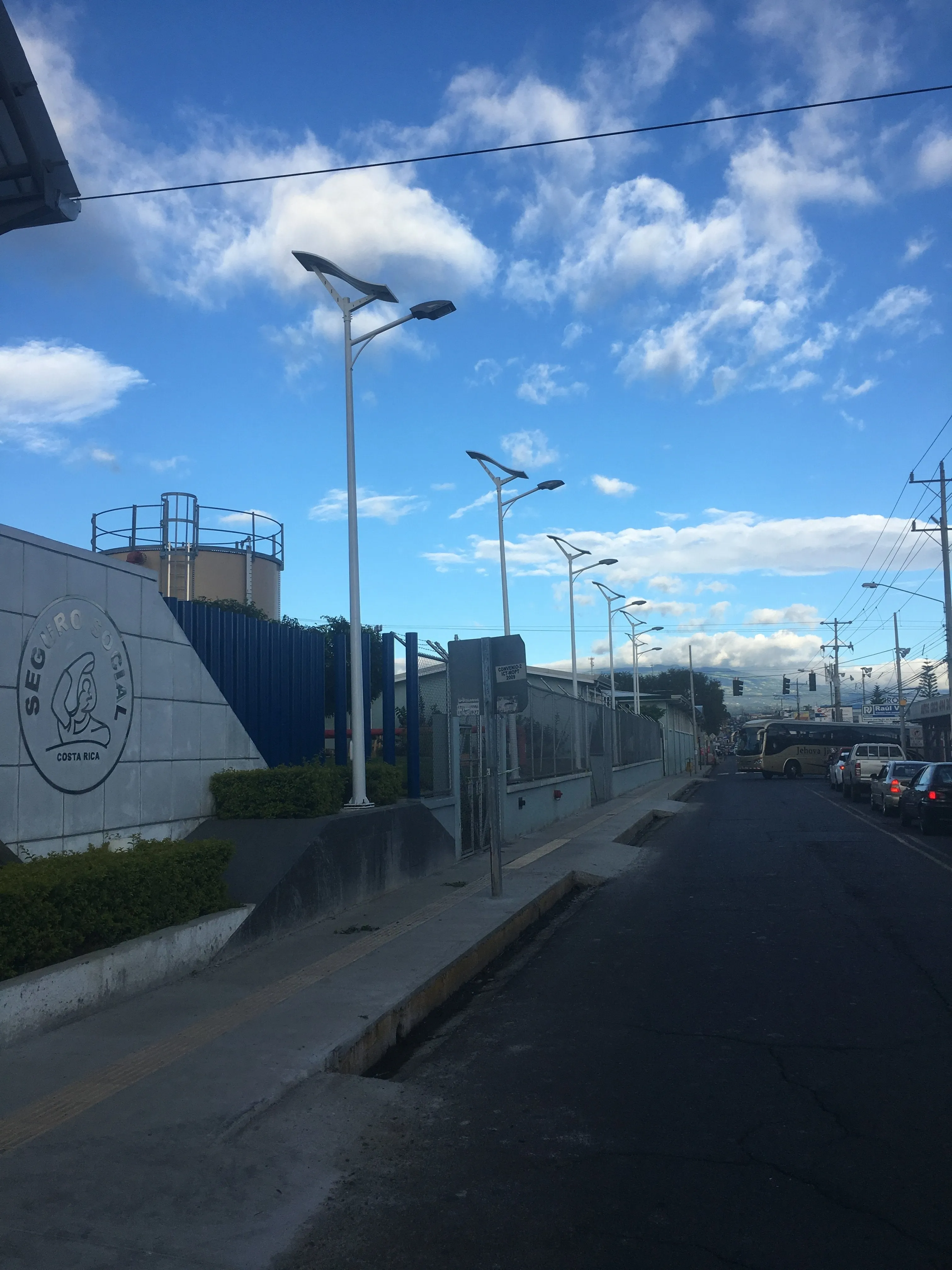 ST-Series Solar Street Lights