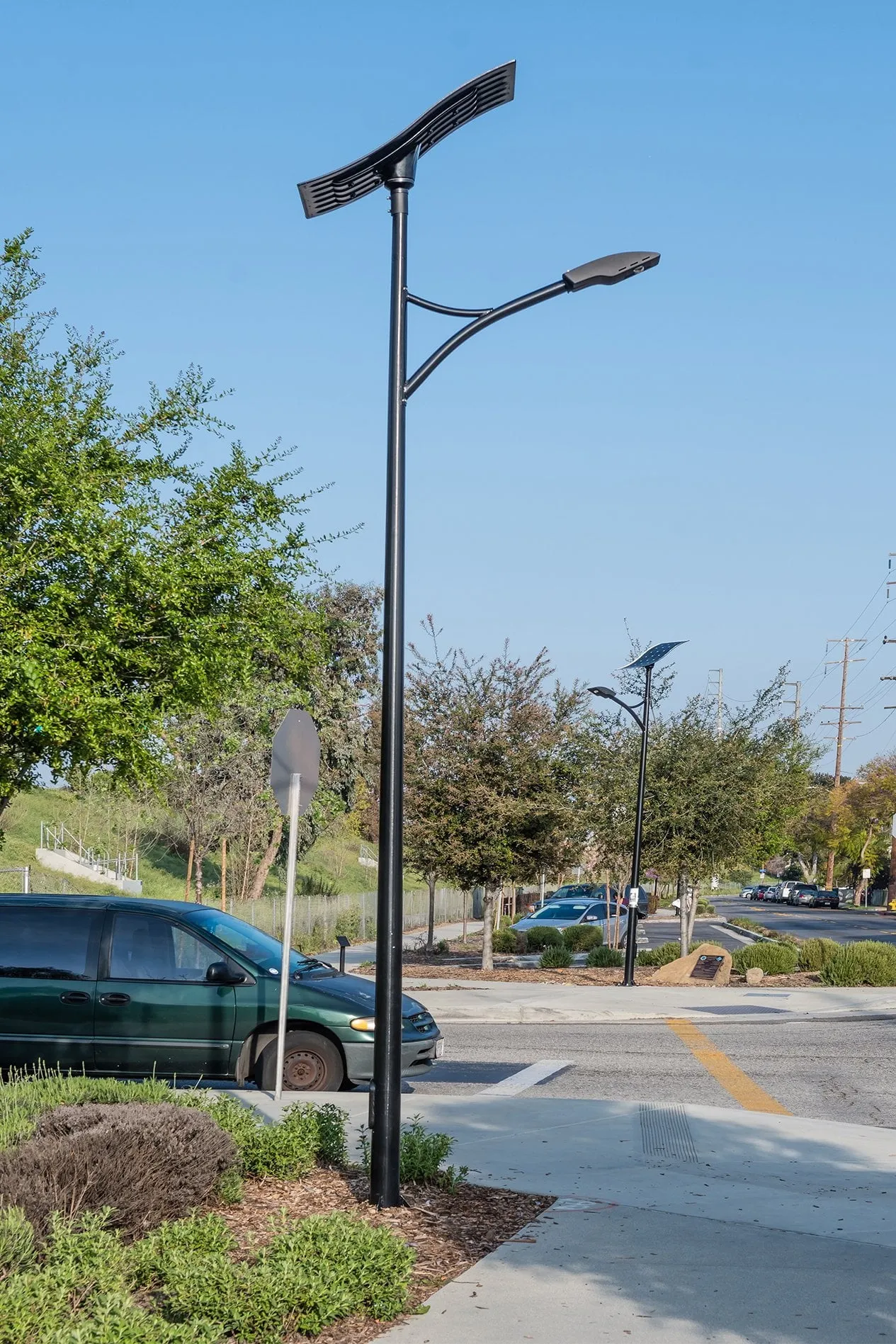 ST-Series Solar Street Lights