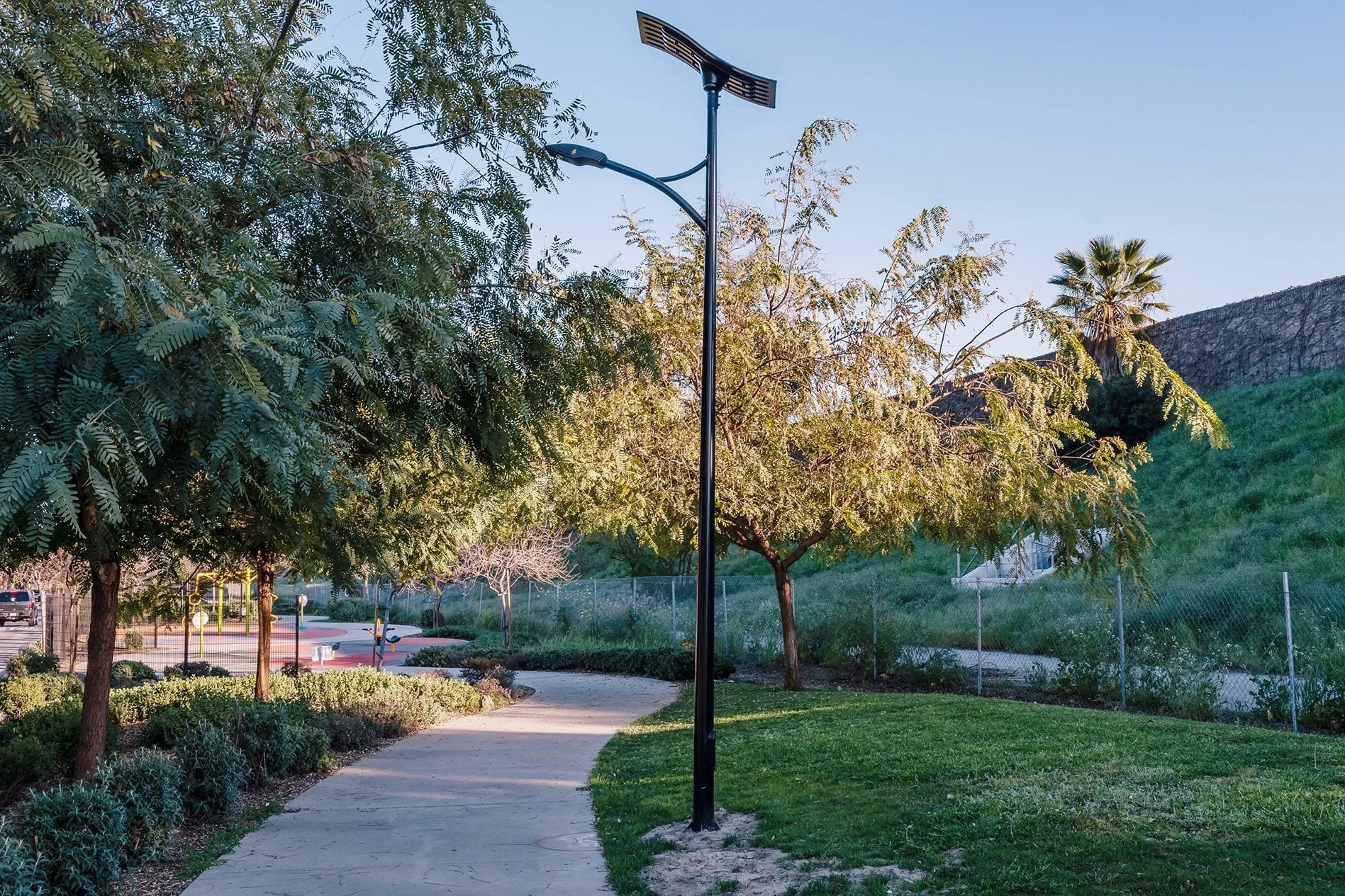 ST-Series Solar Street Lights