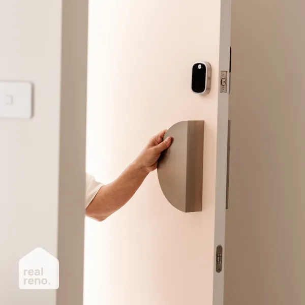 Yale Assure SL Electronic Digital Deadbolt Satin Chrome with Home Module